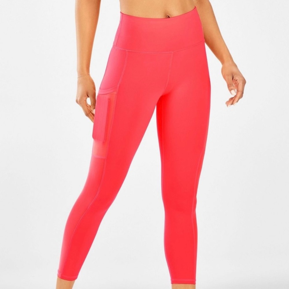 Fabletics Mila Powerhold 7/8 High-Waisted Pockets